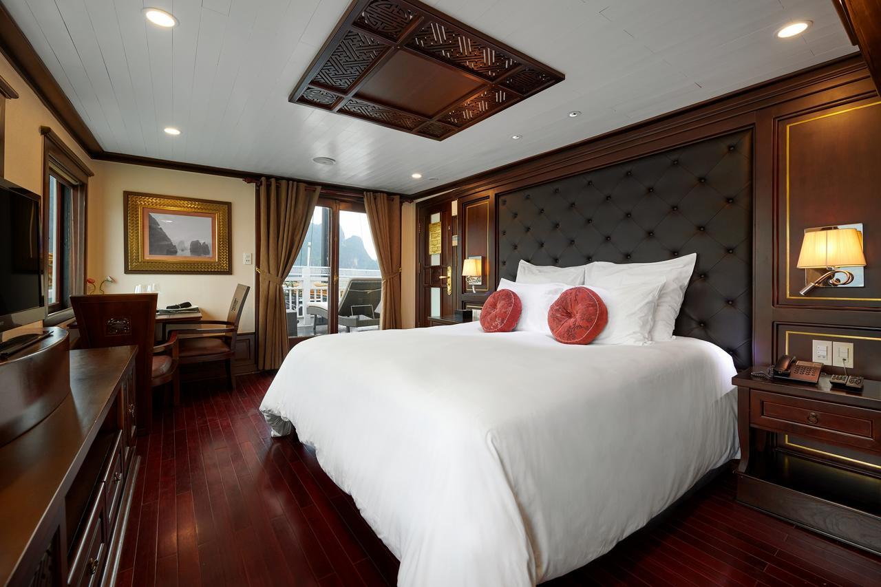 Paradise Peak Cruise Ha Long Room photo