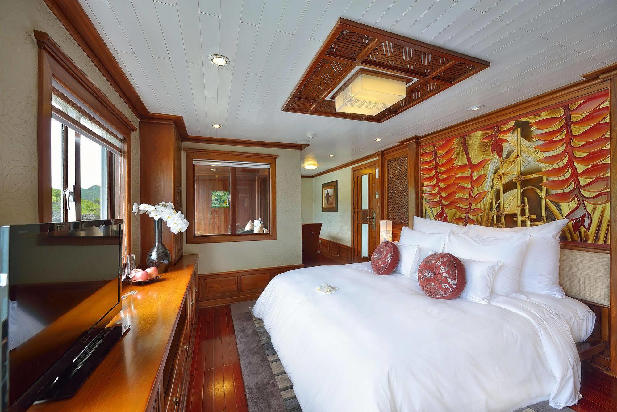Paradise Peak Cruise Ha Long Exterior photo