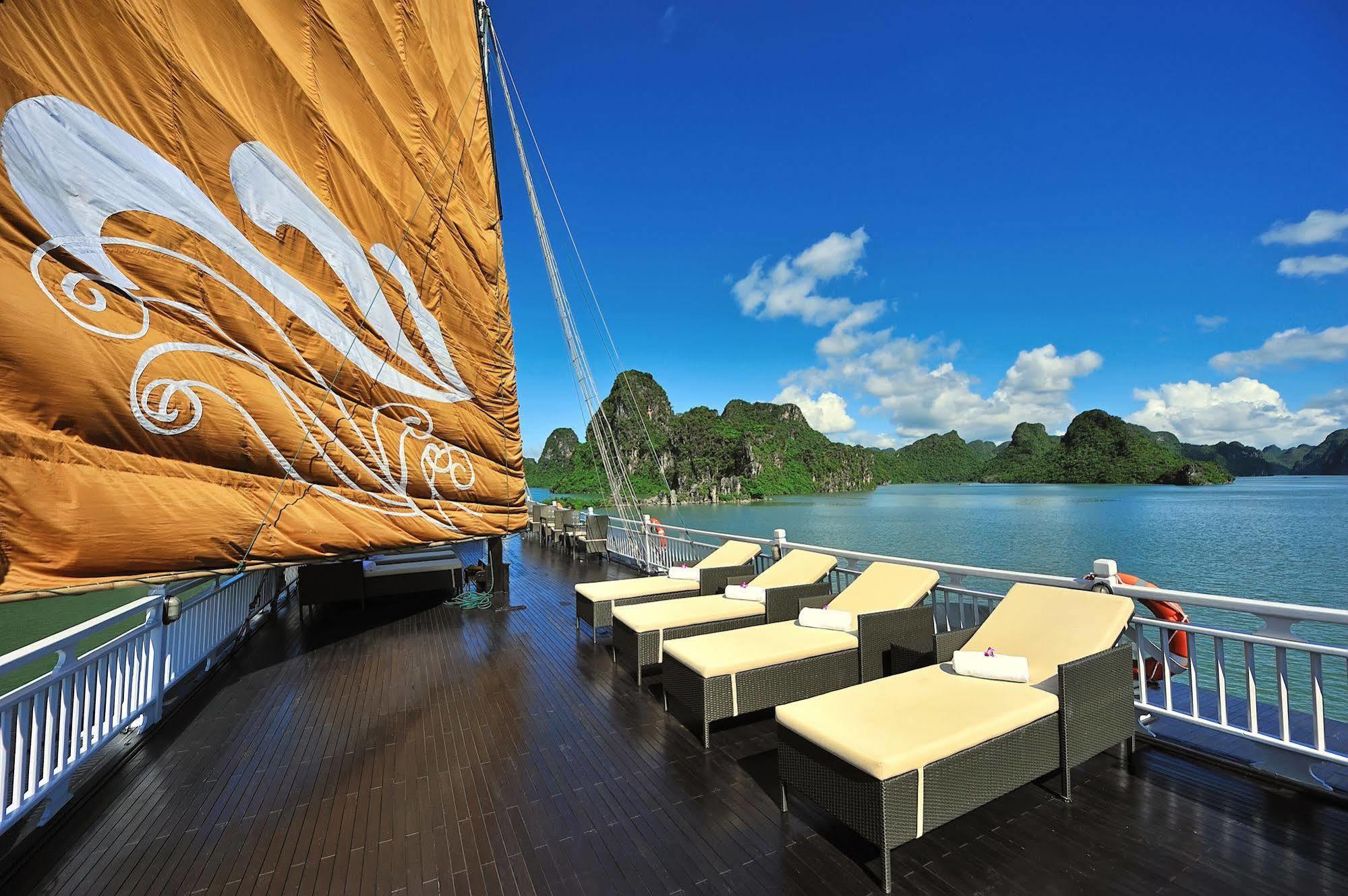 Paradise Peak Cruise Ha Long Exterior photo